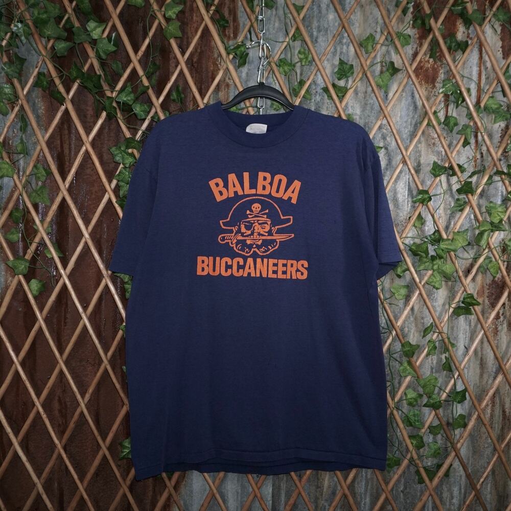 XL - Vintage Y2K American Vintage T-Shirts balboa buccaneers